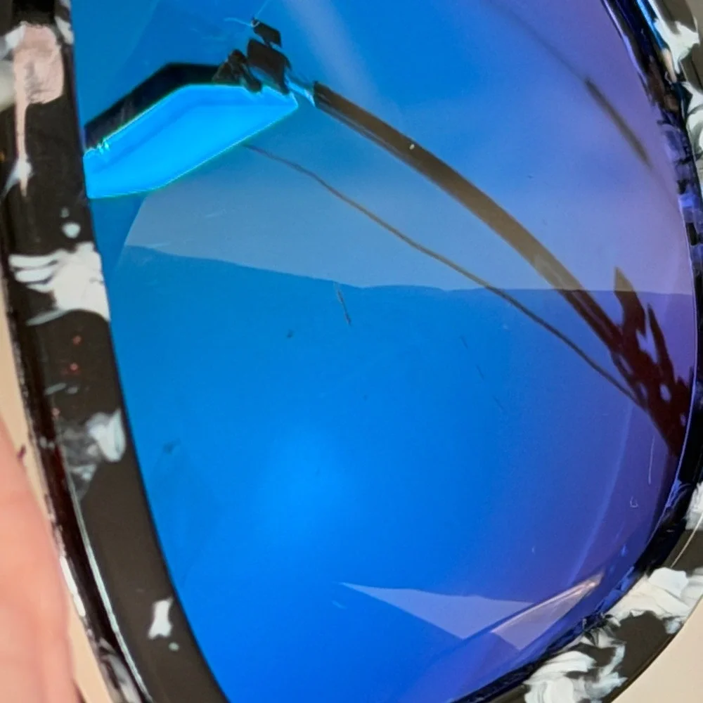 DIFF Eyewear Rose Polarized Sunglasses Black White Tortoise Frame‎